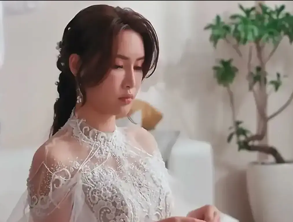 《苏畅-小凤新婚》完整未删减版-艾熙怀旧台味风情高清画质-4K无删减夸克网盘免费下载-苏畅-小凤新婚完整版在线观看